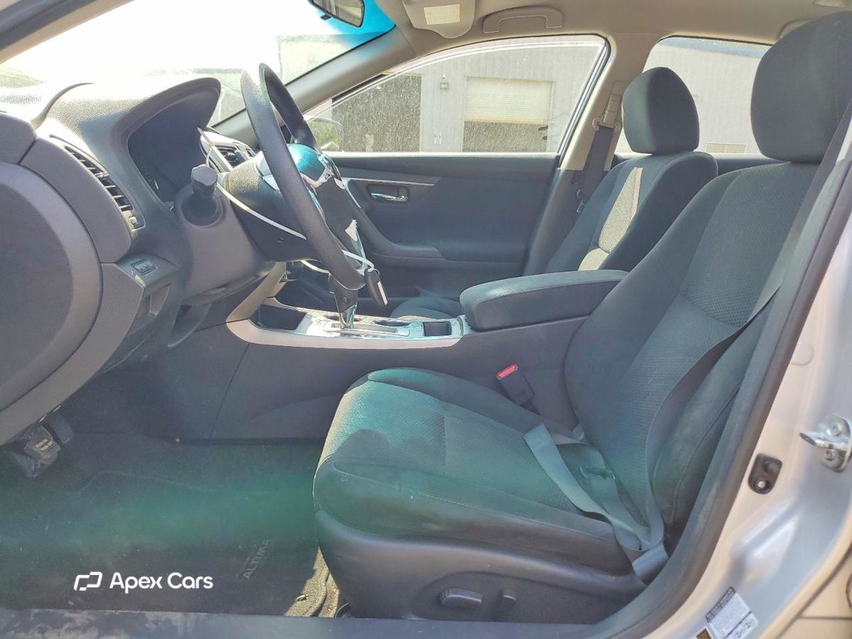 Nissan Altima 2015