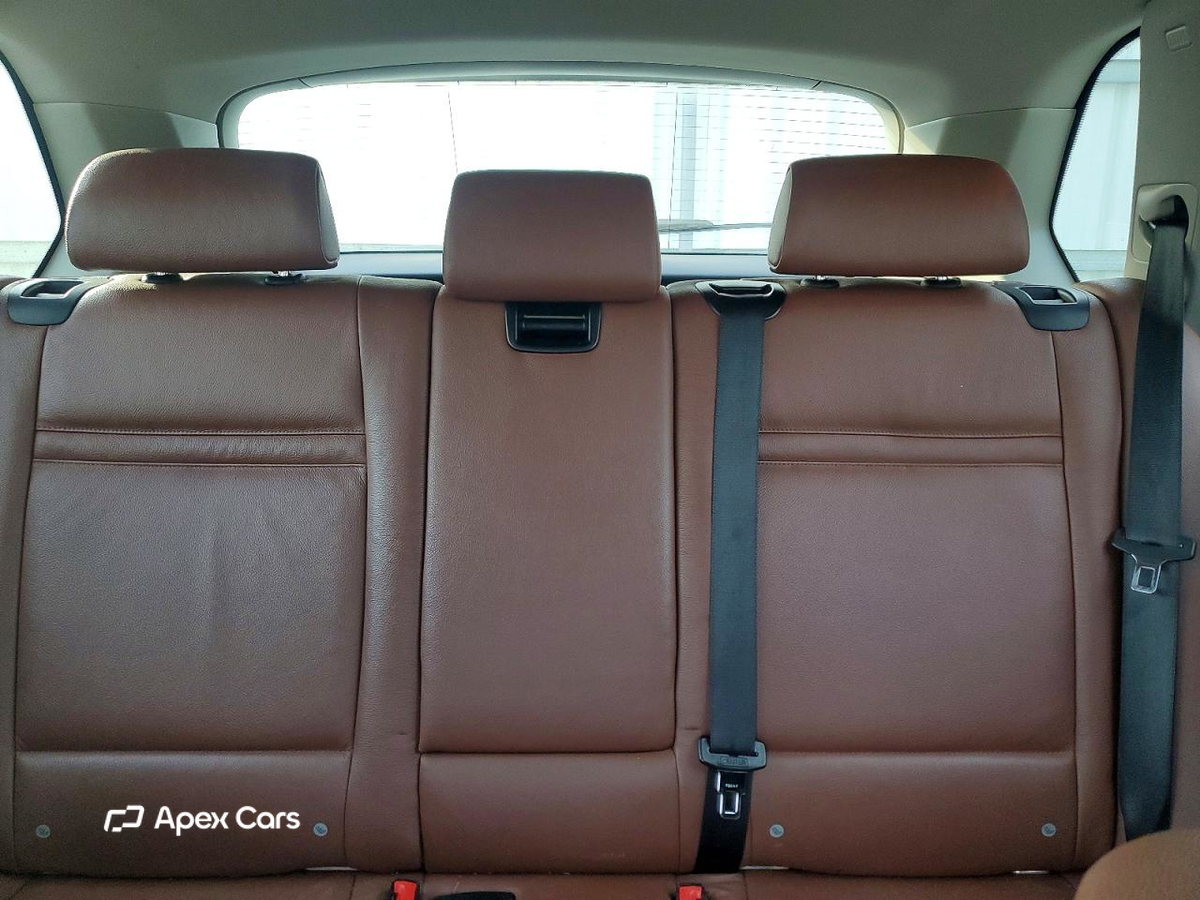 BMW X5 2011