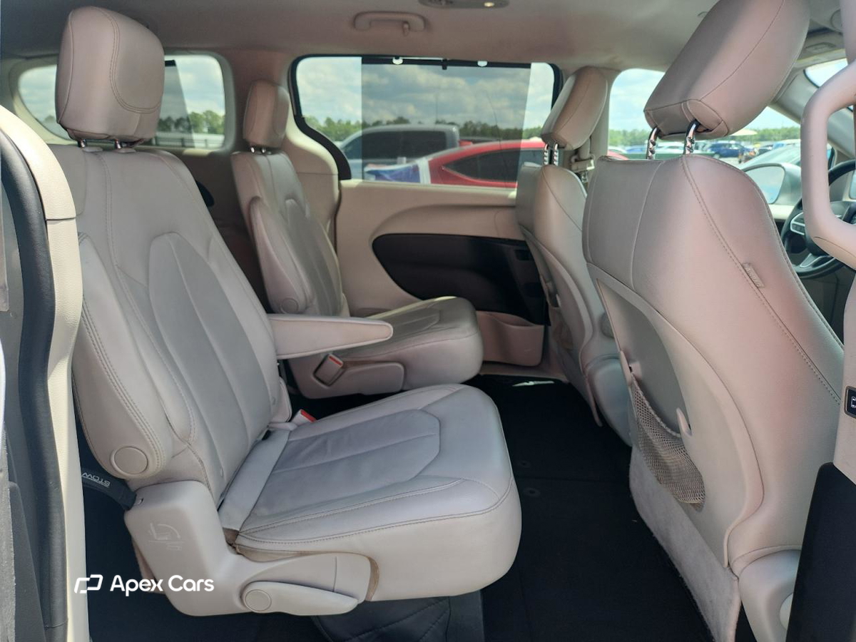 Chrysler Pacifica 2017