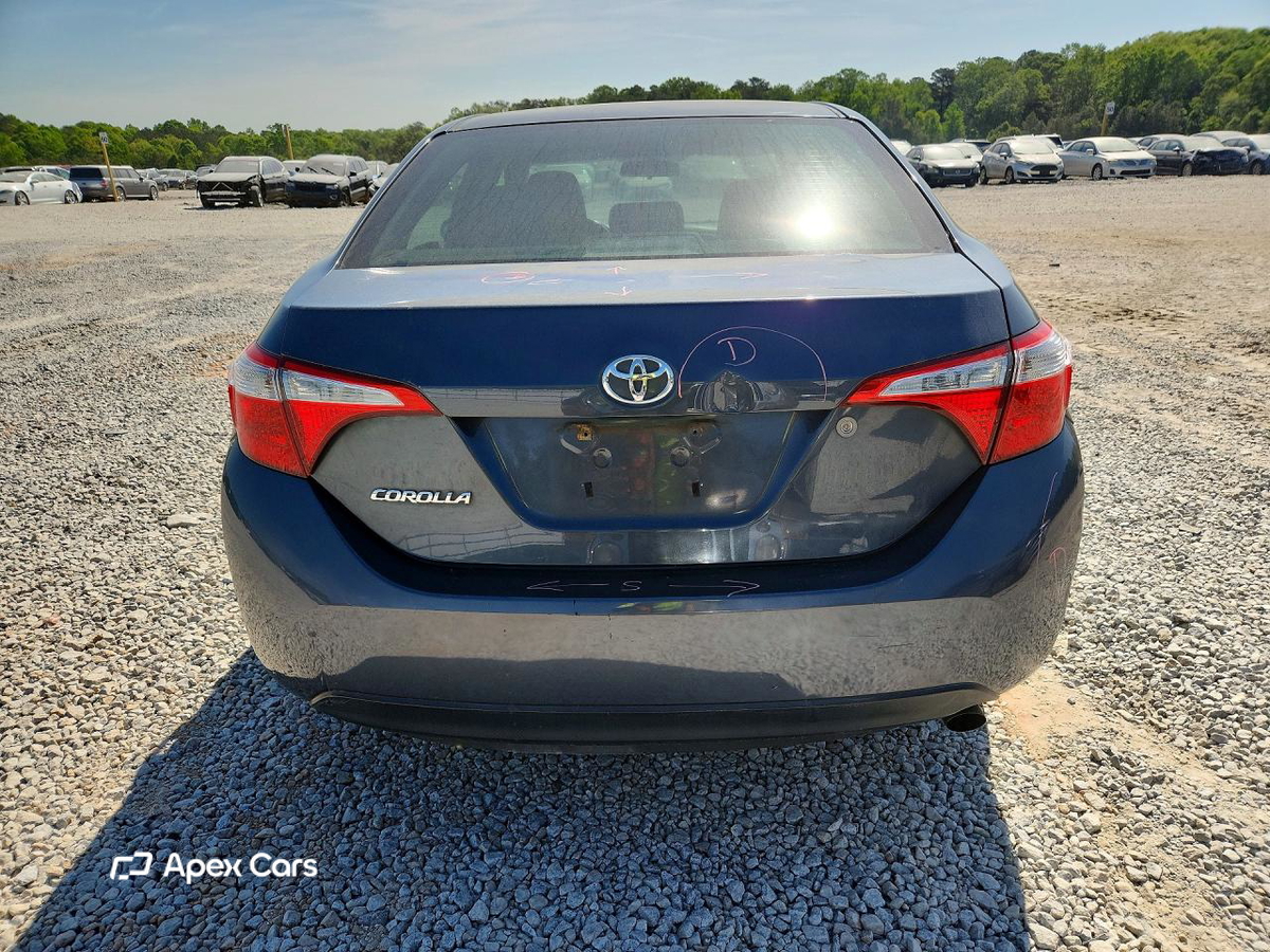 Toyota Corolla 2015