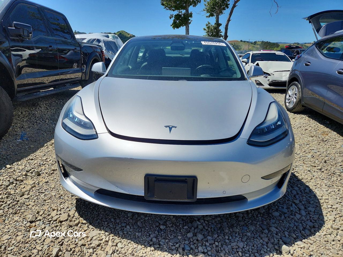 Tesla Model 3 2018