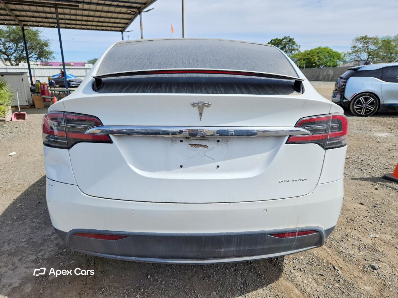 Tesla Model X 2020