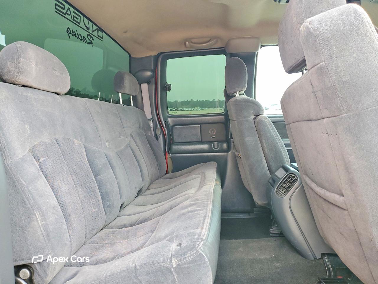 Chevrolet Silverado 2002