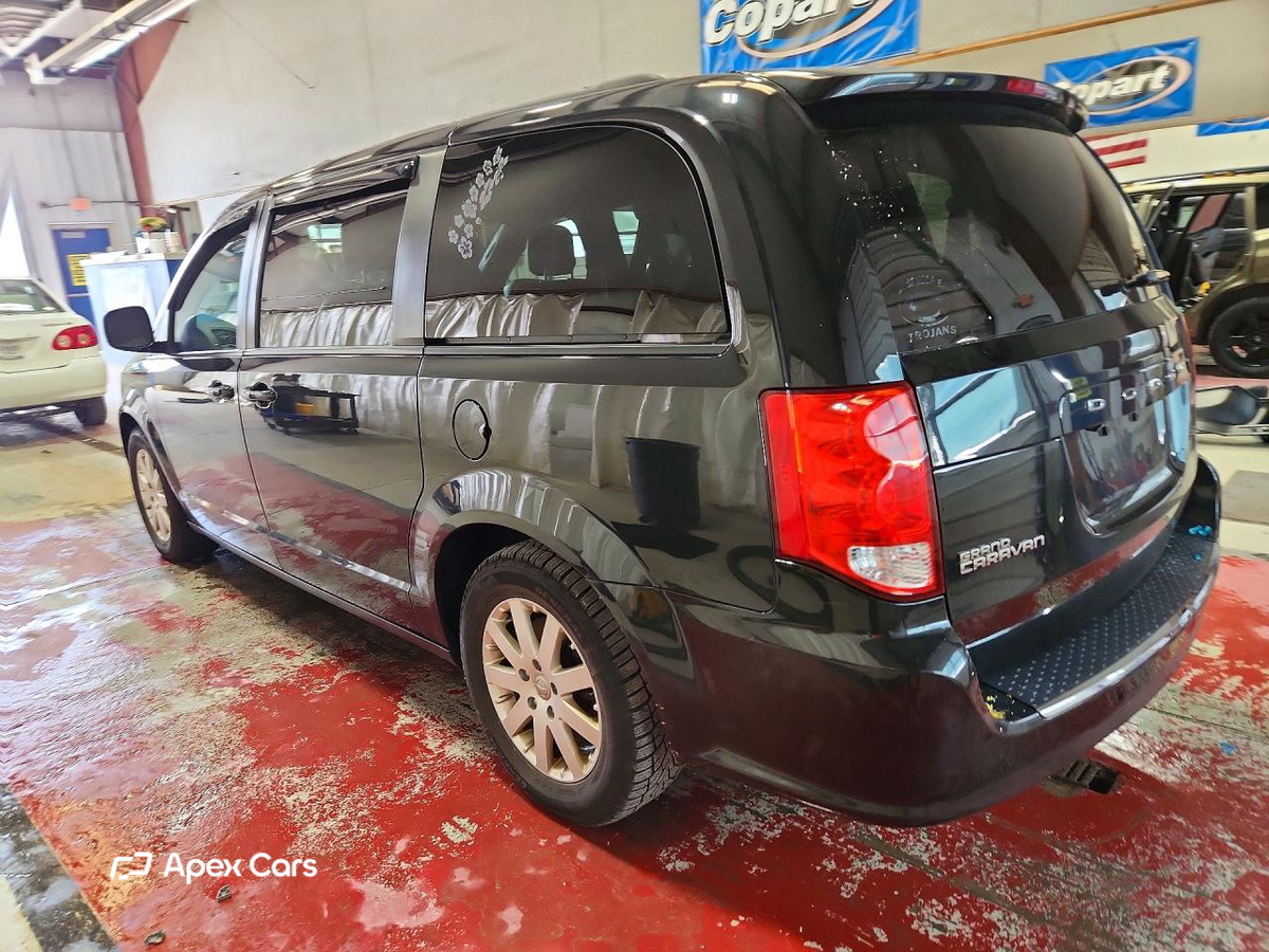 Dodge Caravan 2018