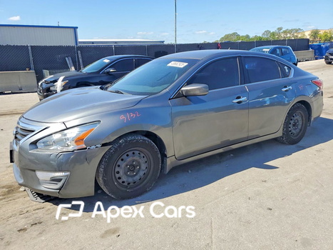 Nissan Altima 2015 - Image 1 of 12