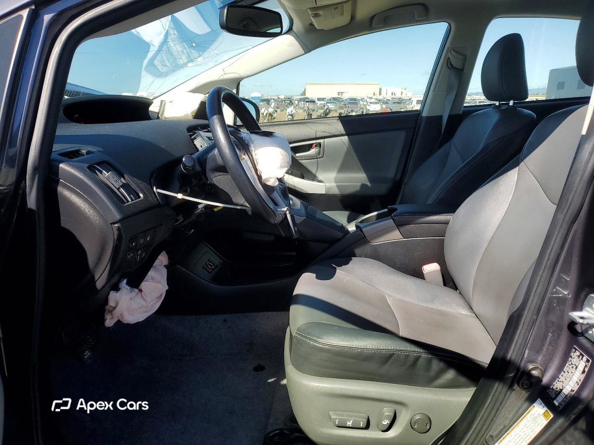Toyota Prius 2012