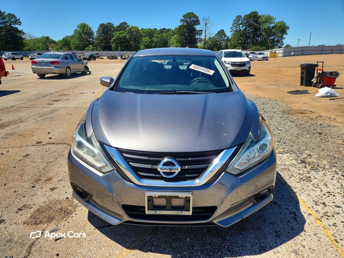Nissan Altima 2018