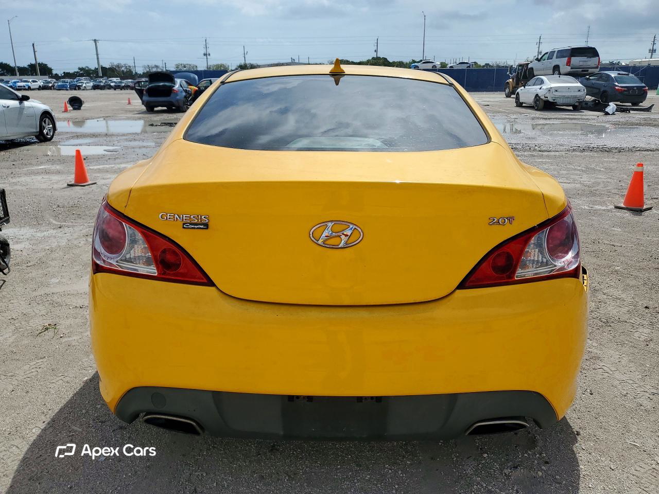 Hyundai Genesis 2011