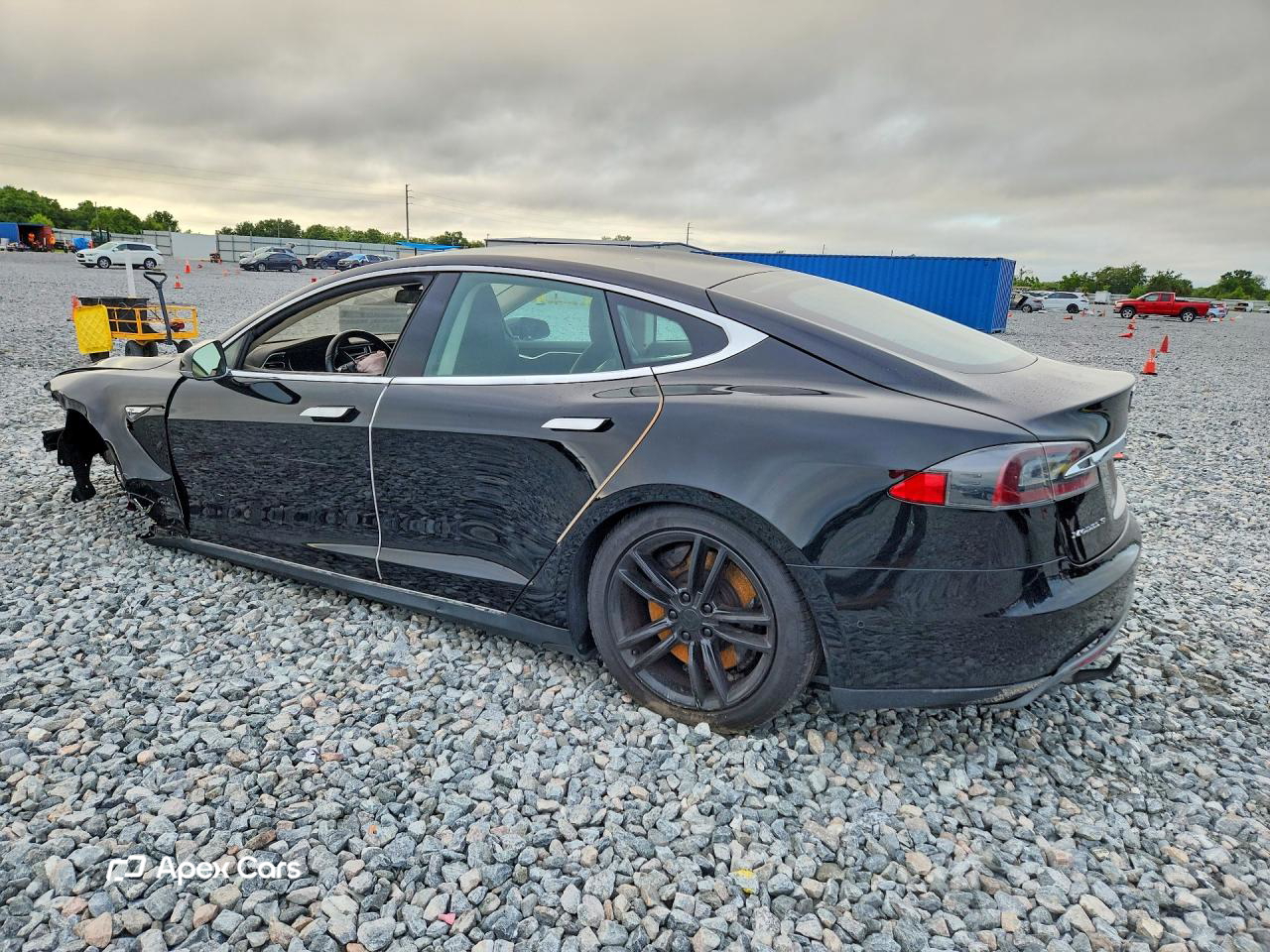 Tesla Model S 2015