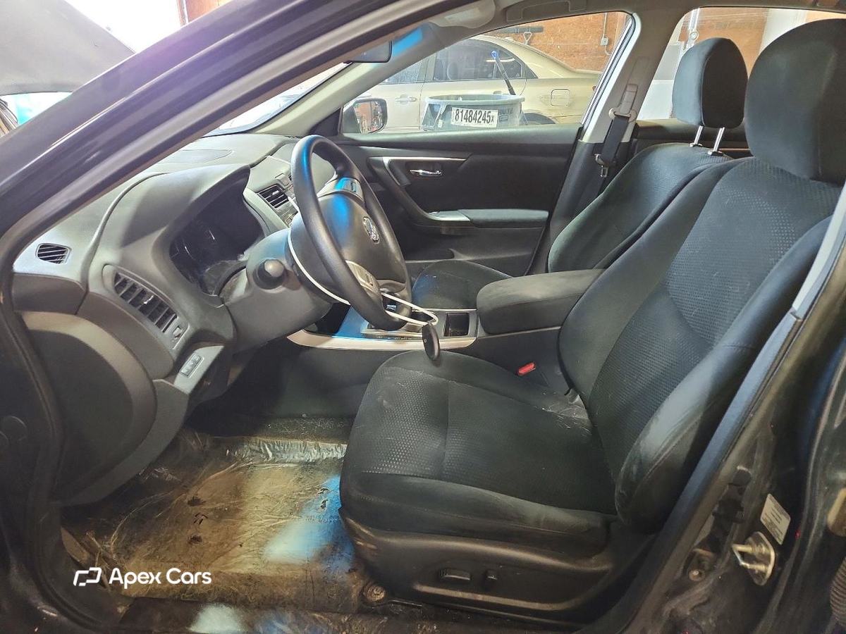 Nissan Altima 2015