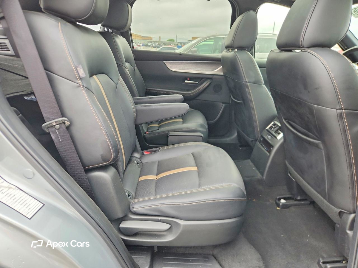 Mazda CX-90 2025