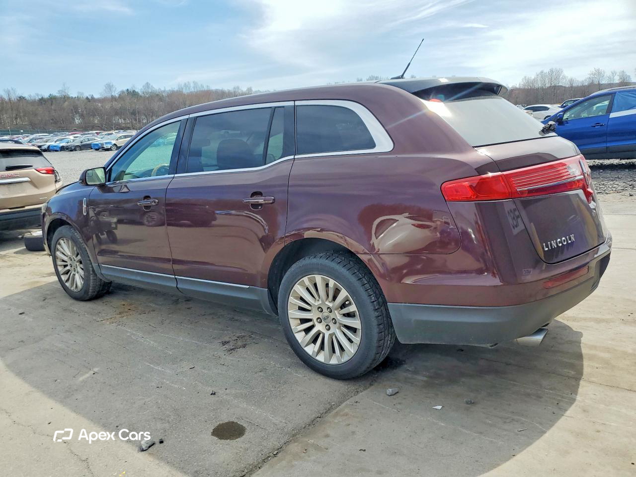 Lincoln MKT 2012