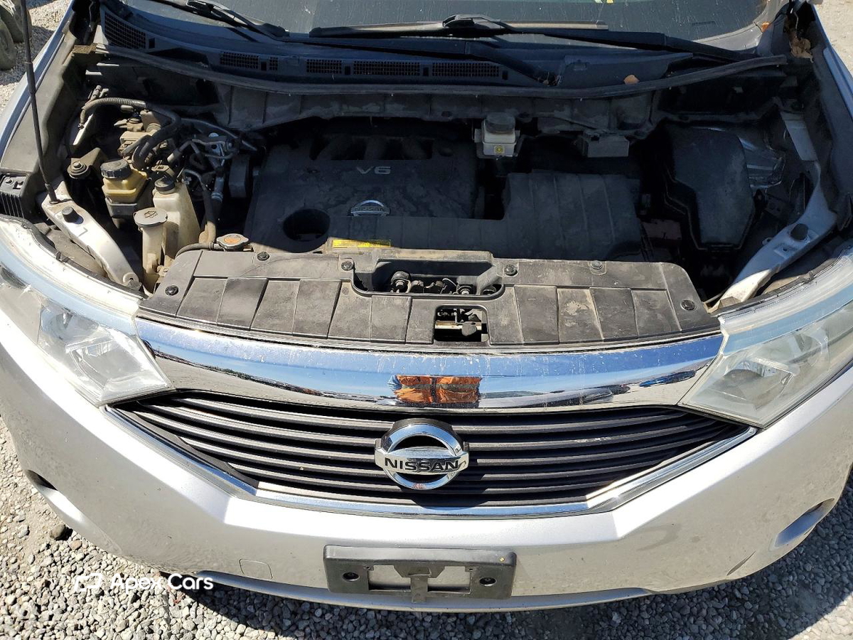 Nissan Quest 2015