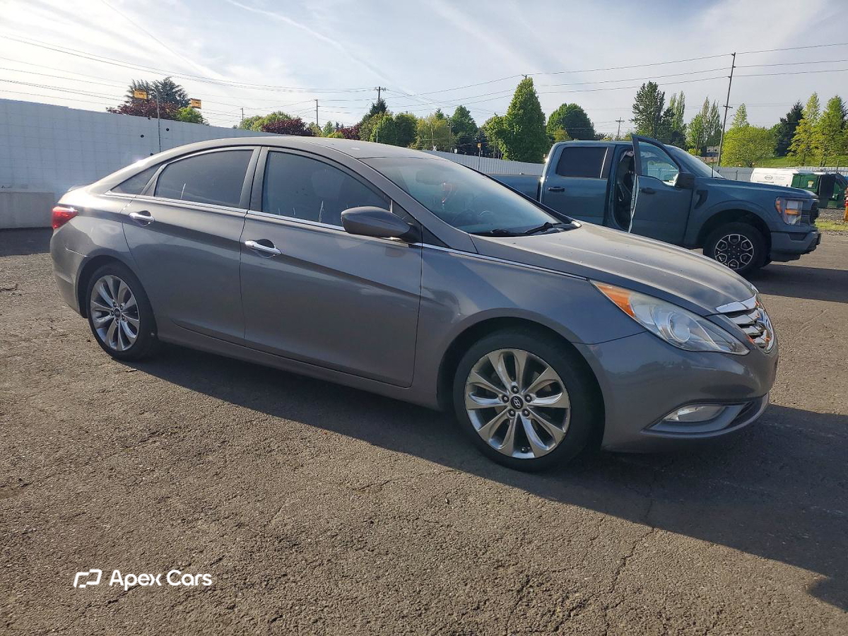 Hyundai Sonata 2012