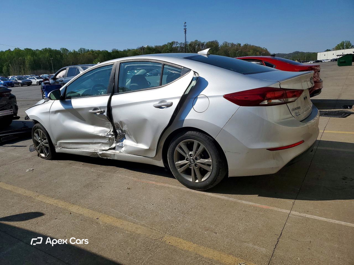 Hyundai Elantra 2018