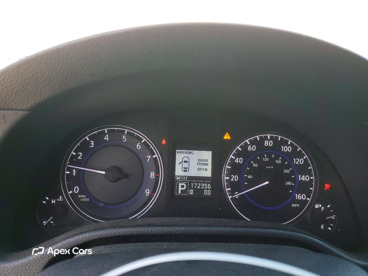 Infiniti G 2012