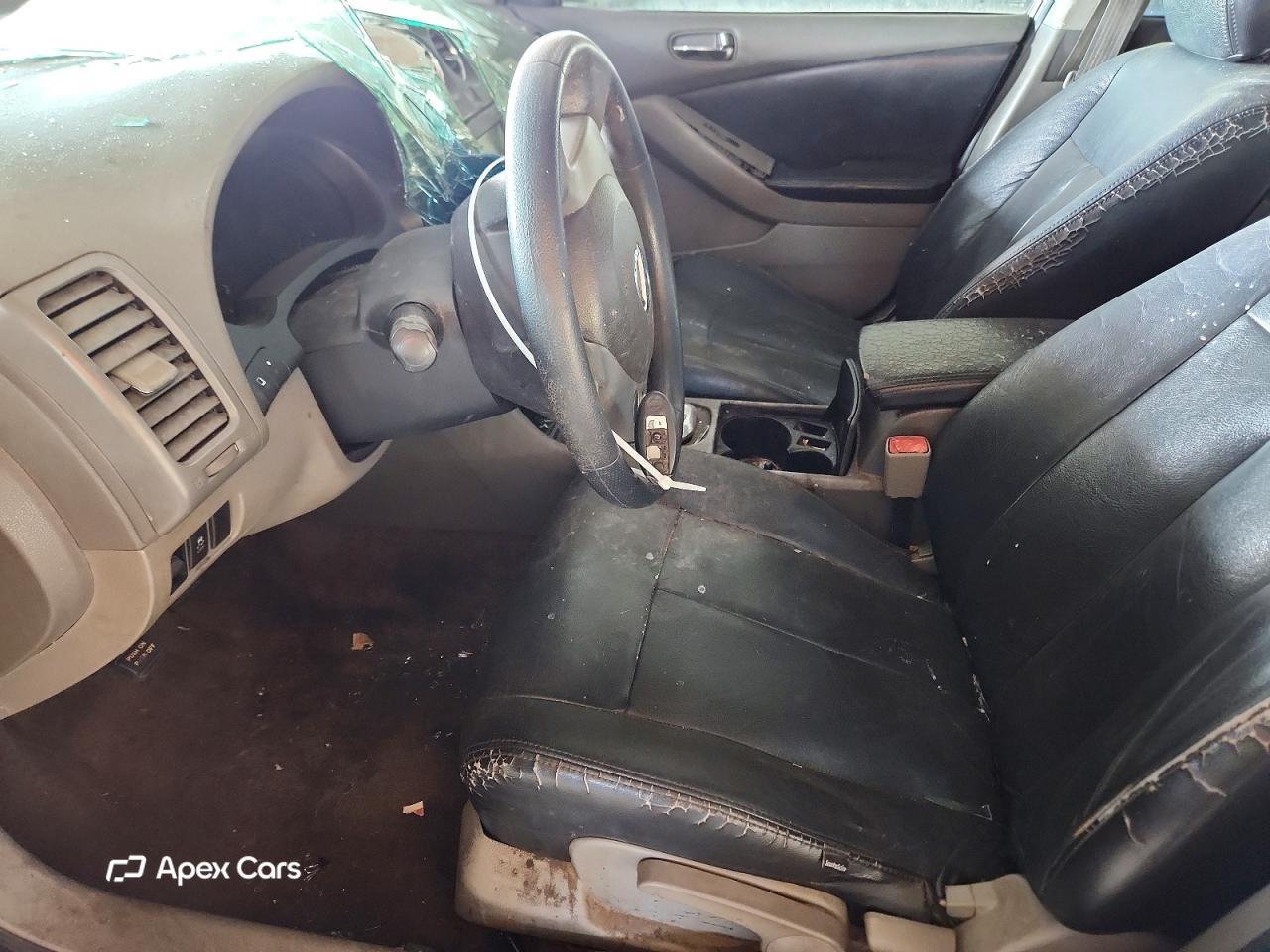 Nissan Altima 2012