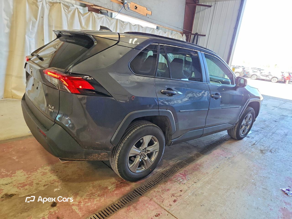 Toyota RAV 4 2025