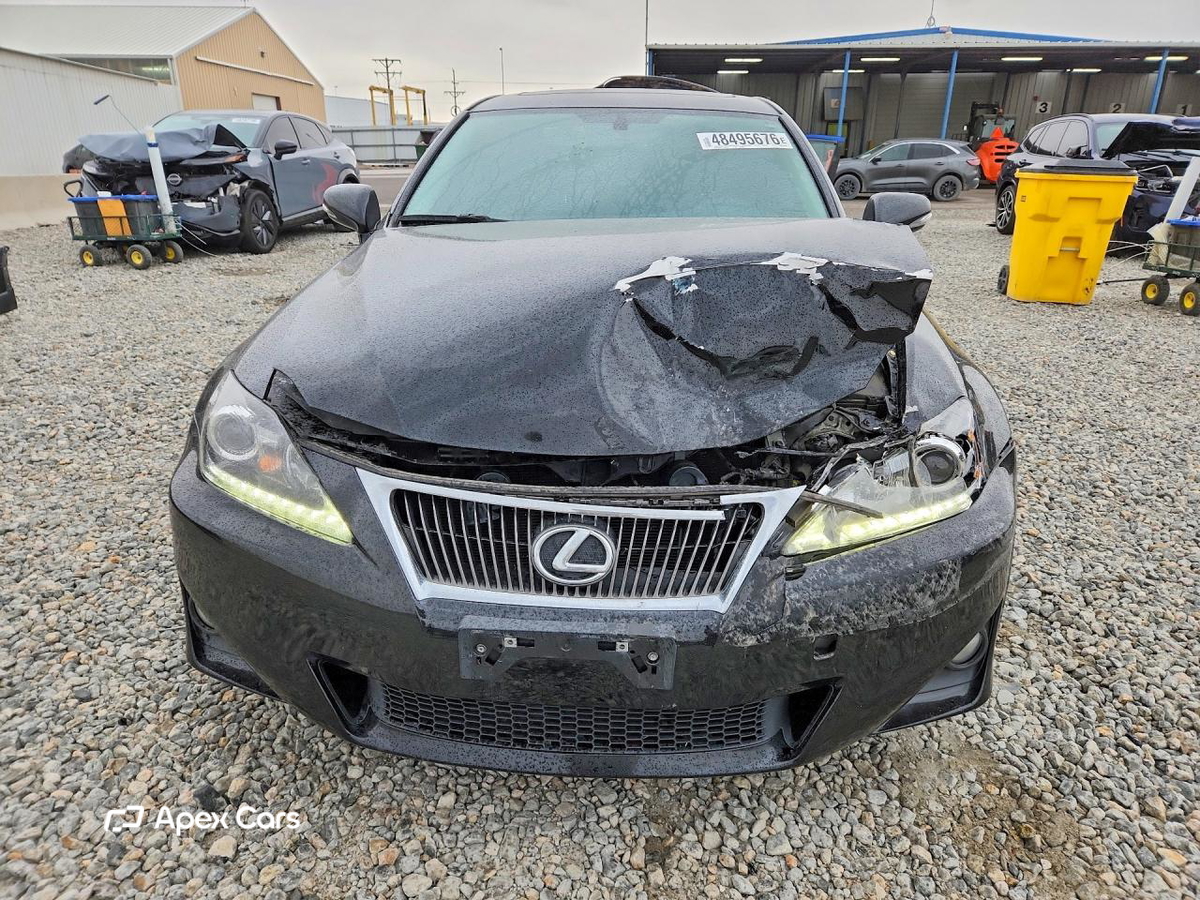 Lexus IS 2013