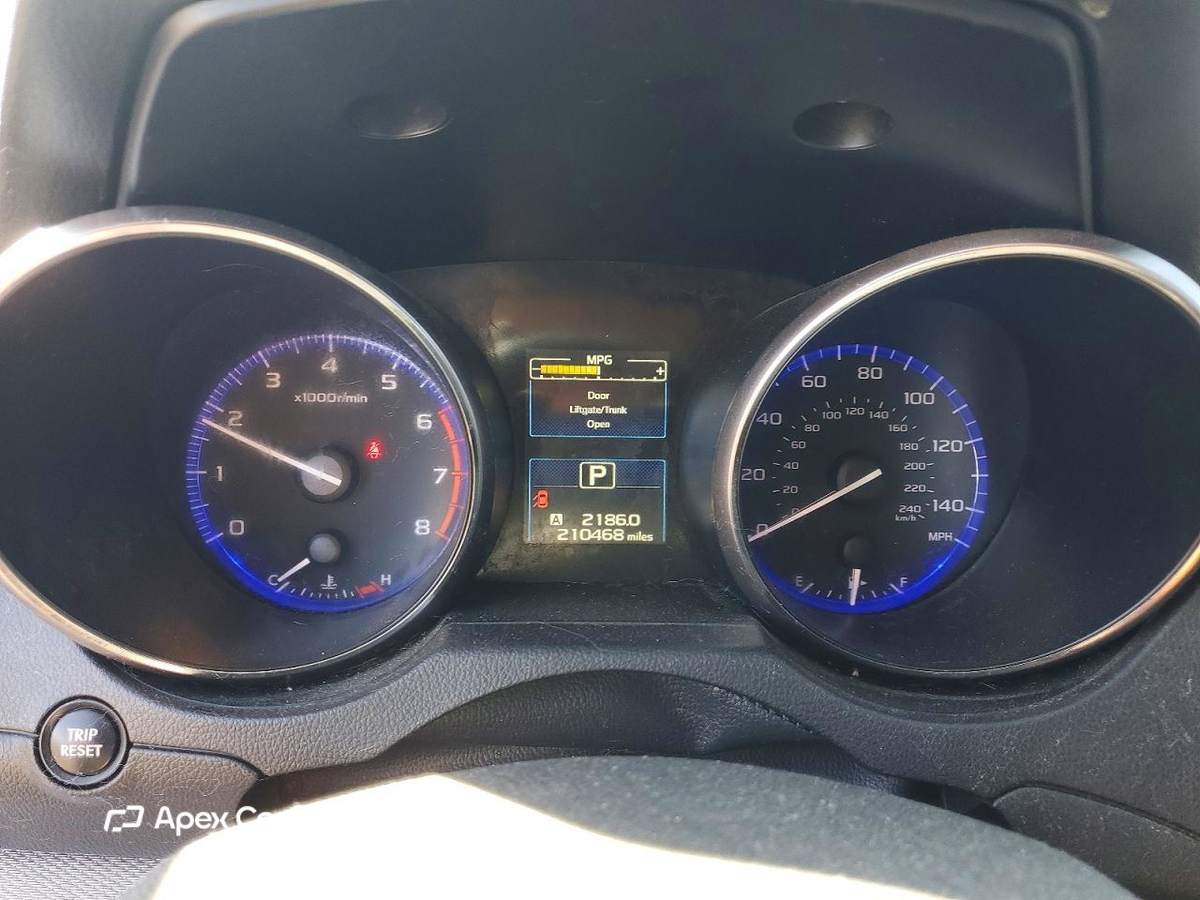 Subaru Legacy 2015