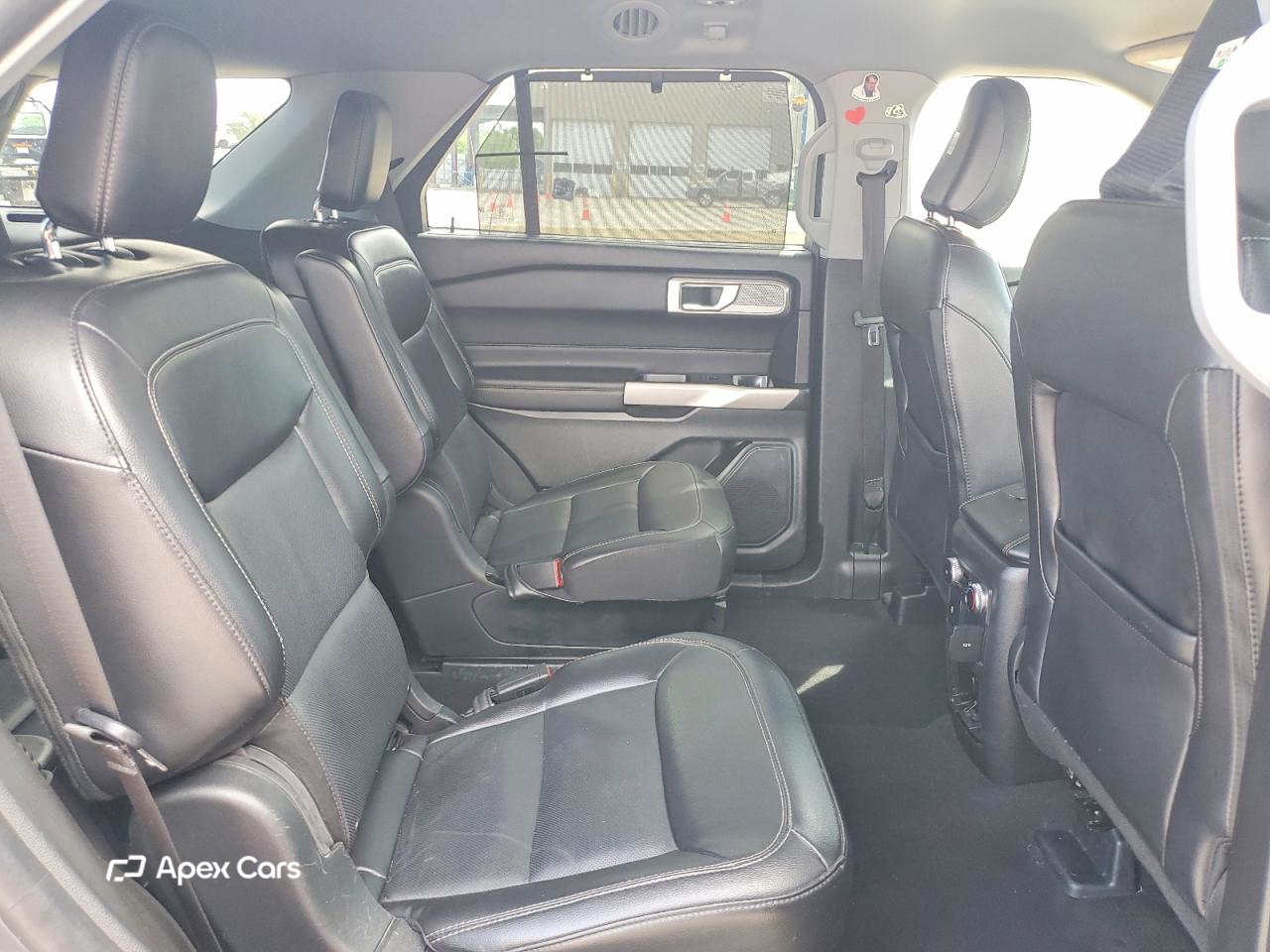 Ford Explorer 2024