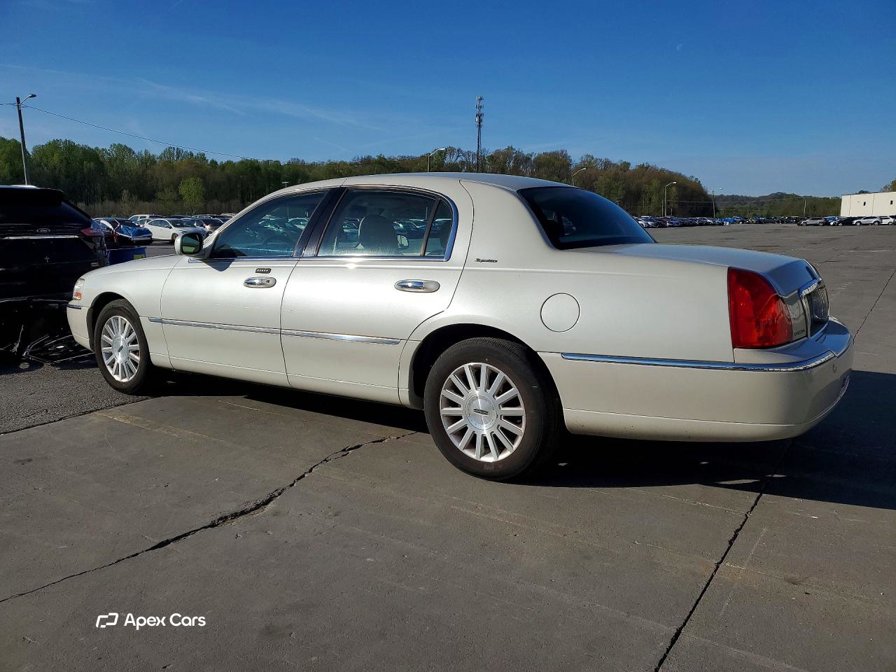 Lincoln Town Car 2004