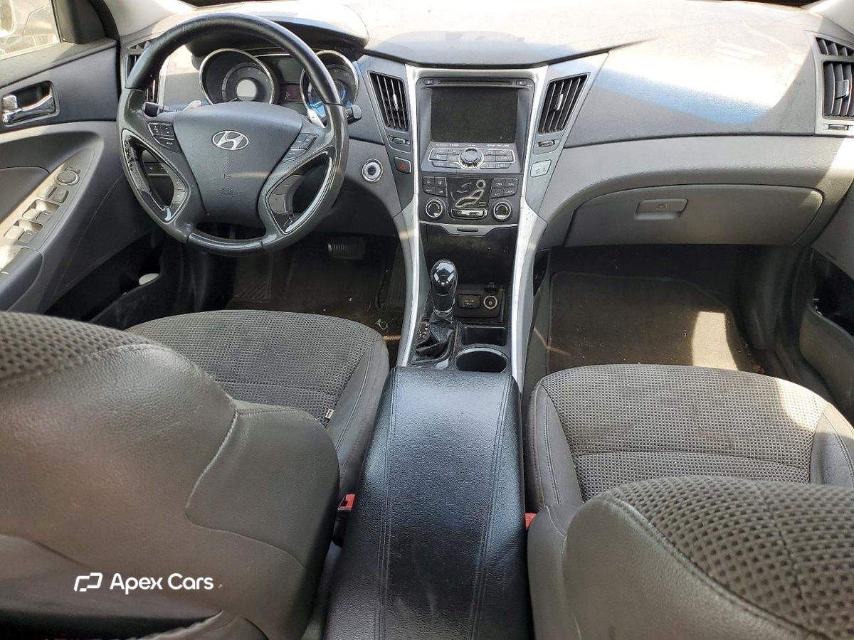 Hyundai Sonata 2012