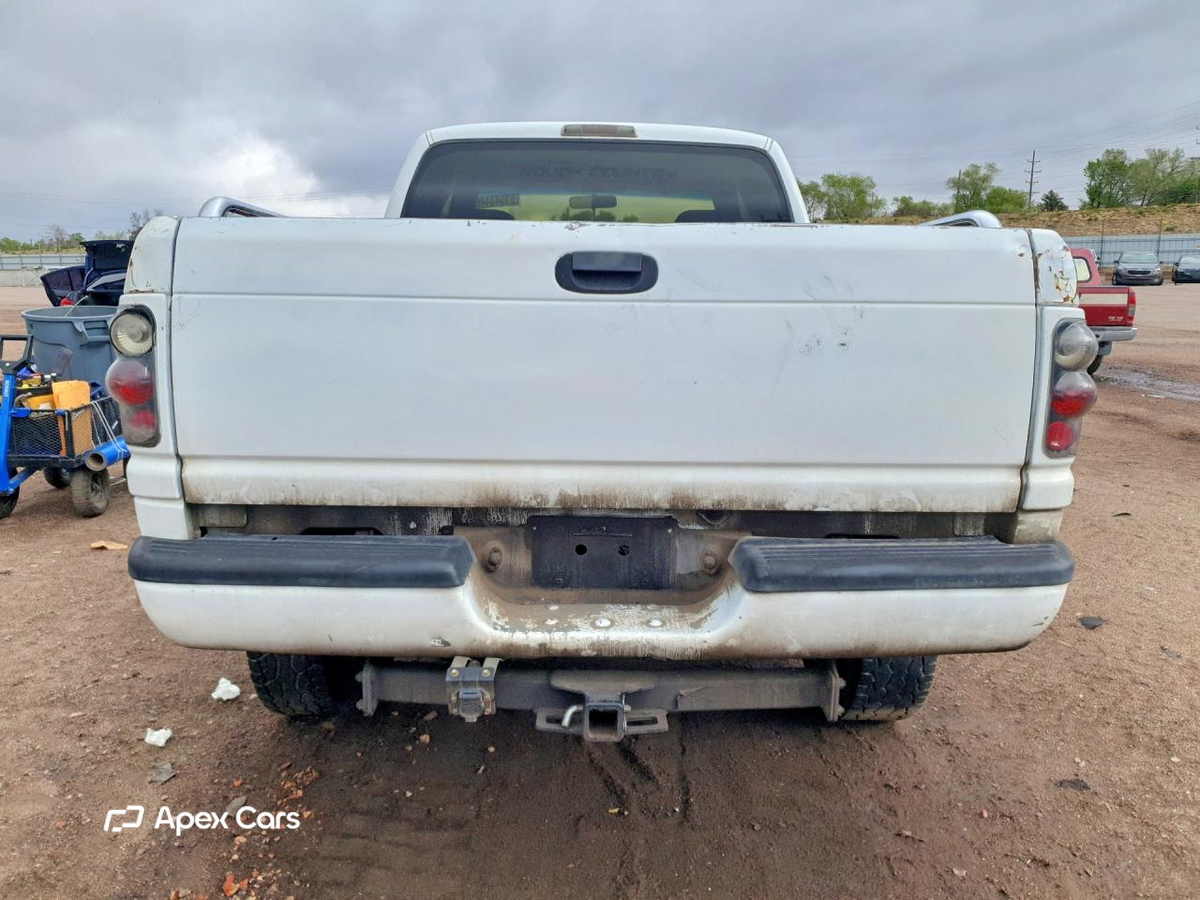 Dodge RAM 2000