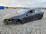 Tesla Model S 2015