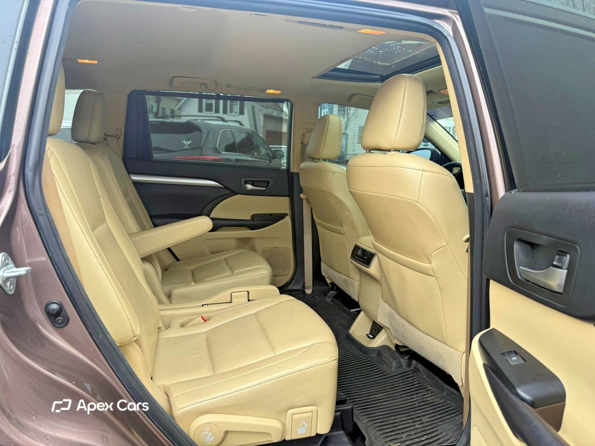Toyota Highlander 2017