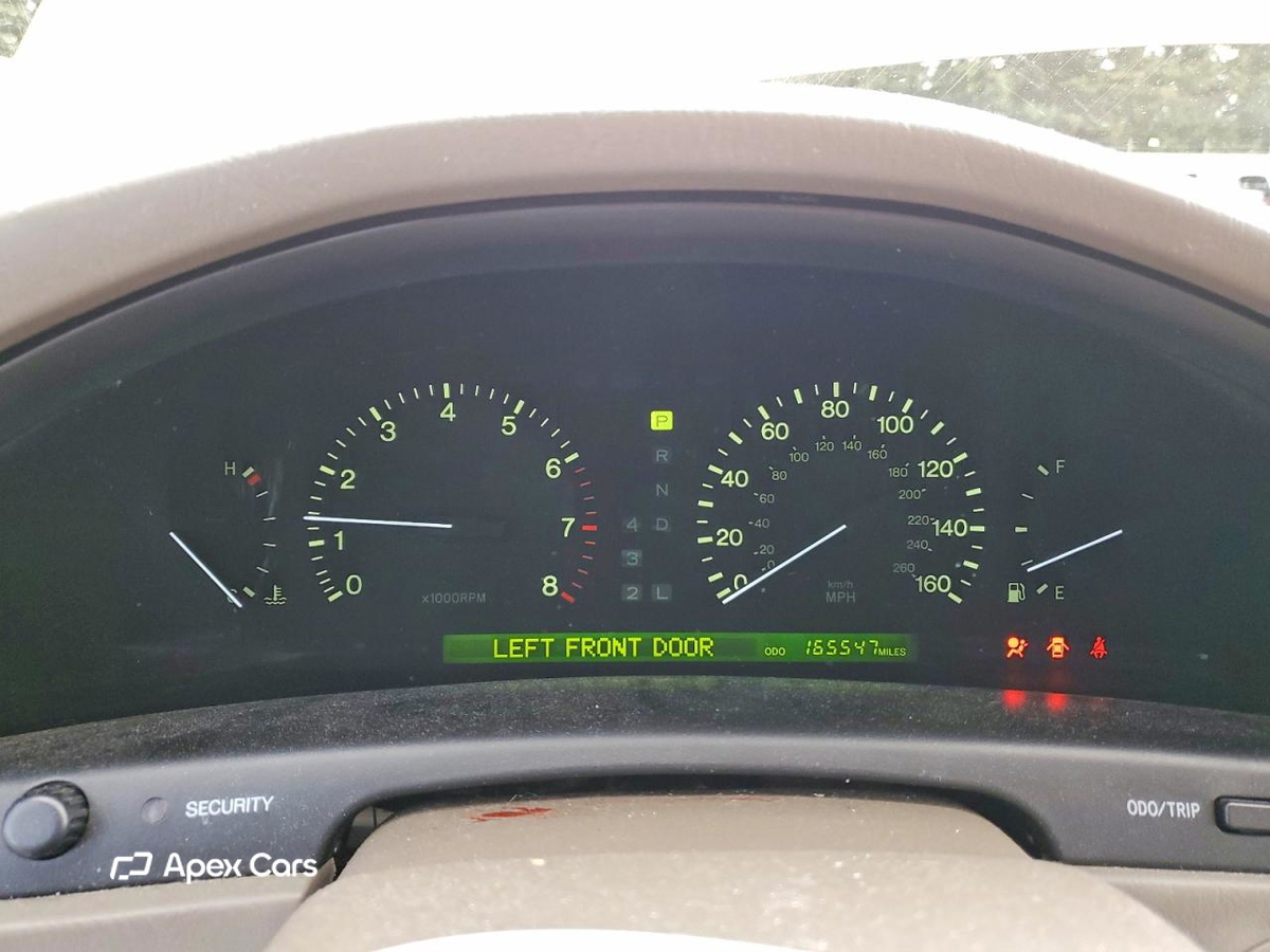 Lexus LS 2000
