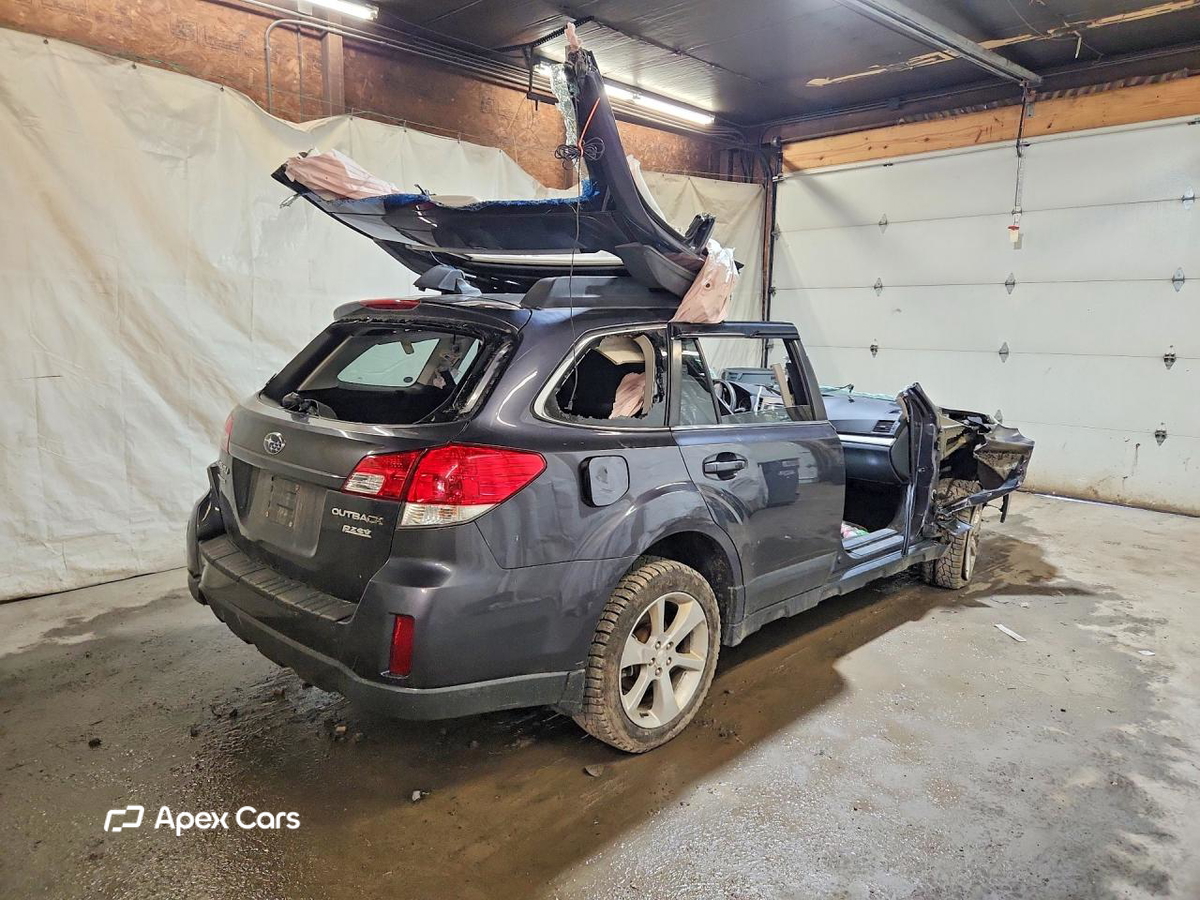 Subaru Outback 2011
