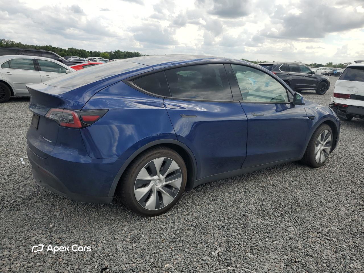 Tesla Model Y 2022