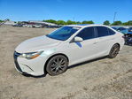 Toyota Camry 2015