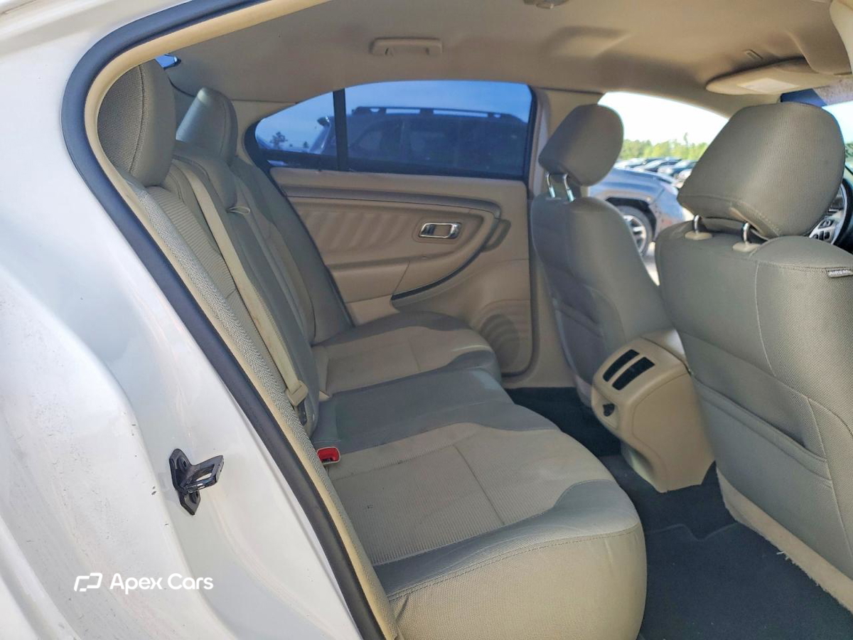 Ford Taurus 2013