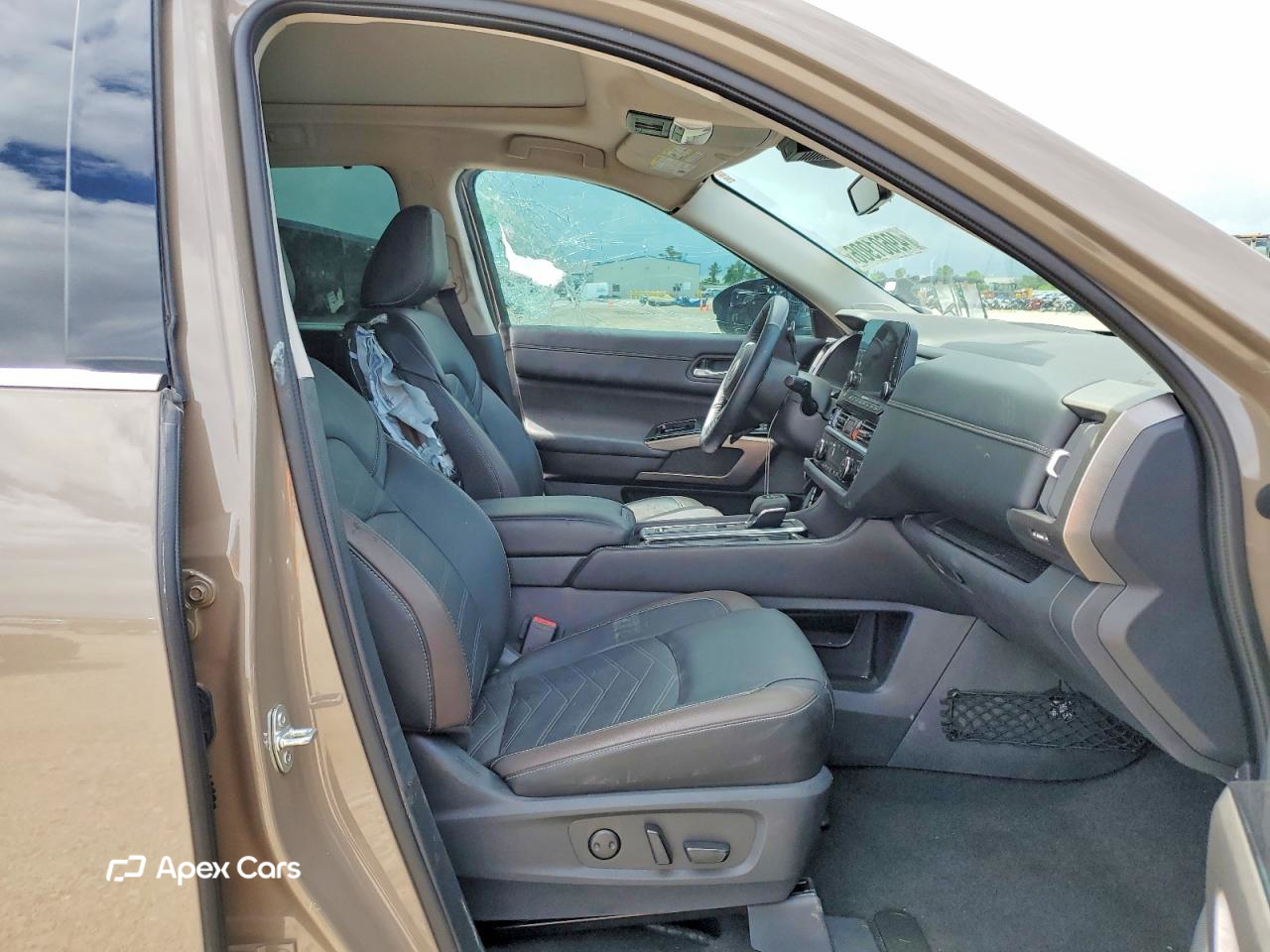 Nissan Pathfinder 2024