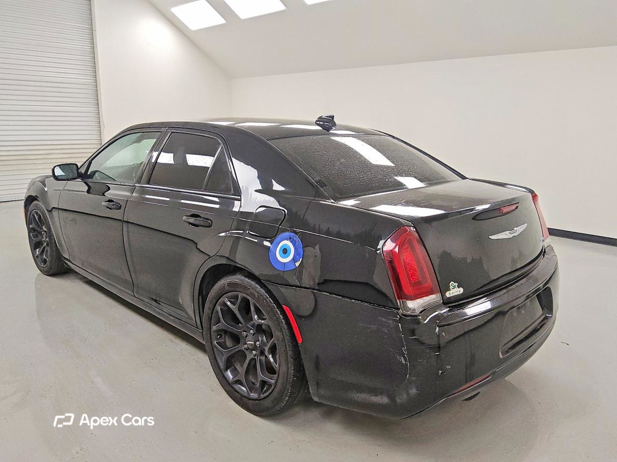 Chrysler 300 2019