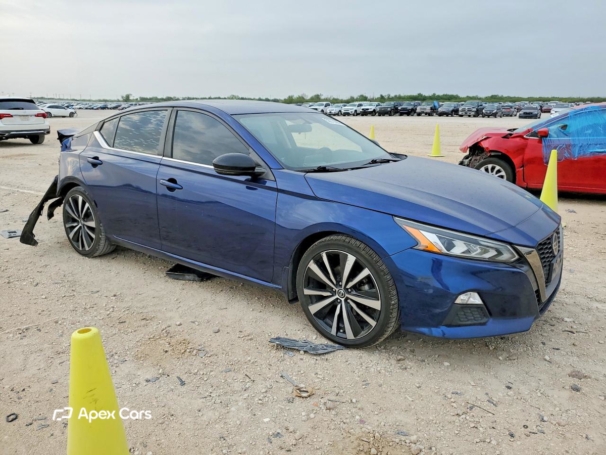 Nissan Altima 2019