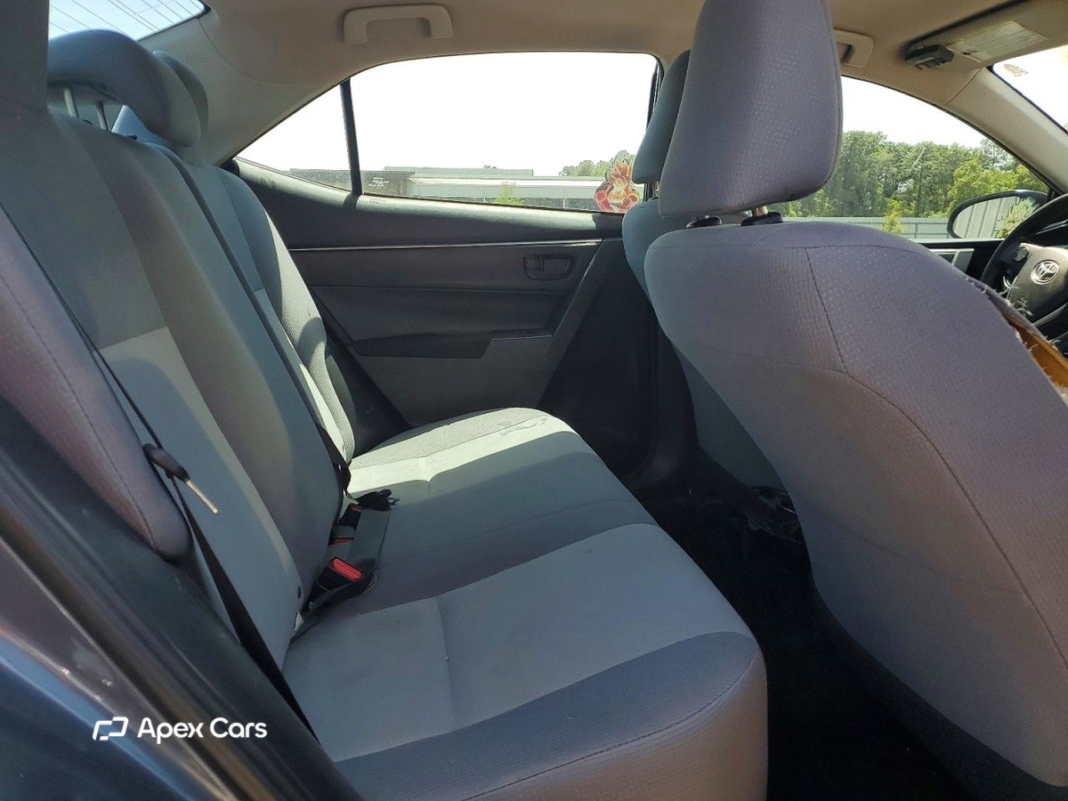 Toyota Corolla 2015