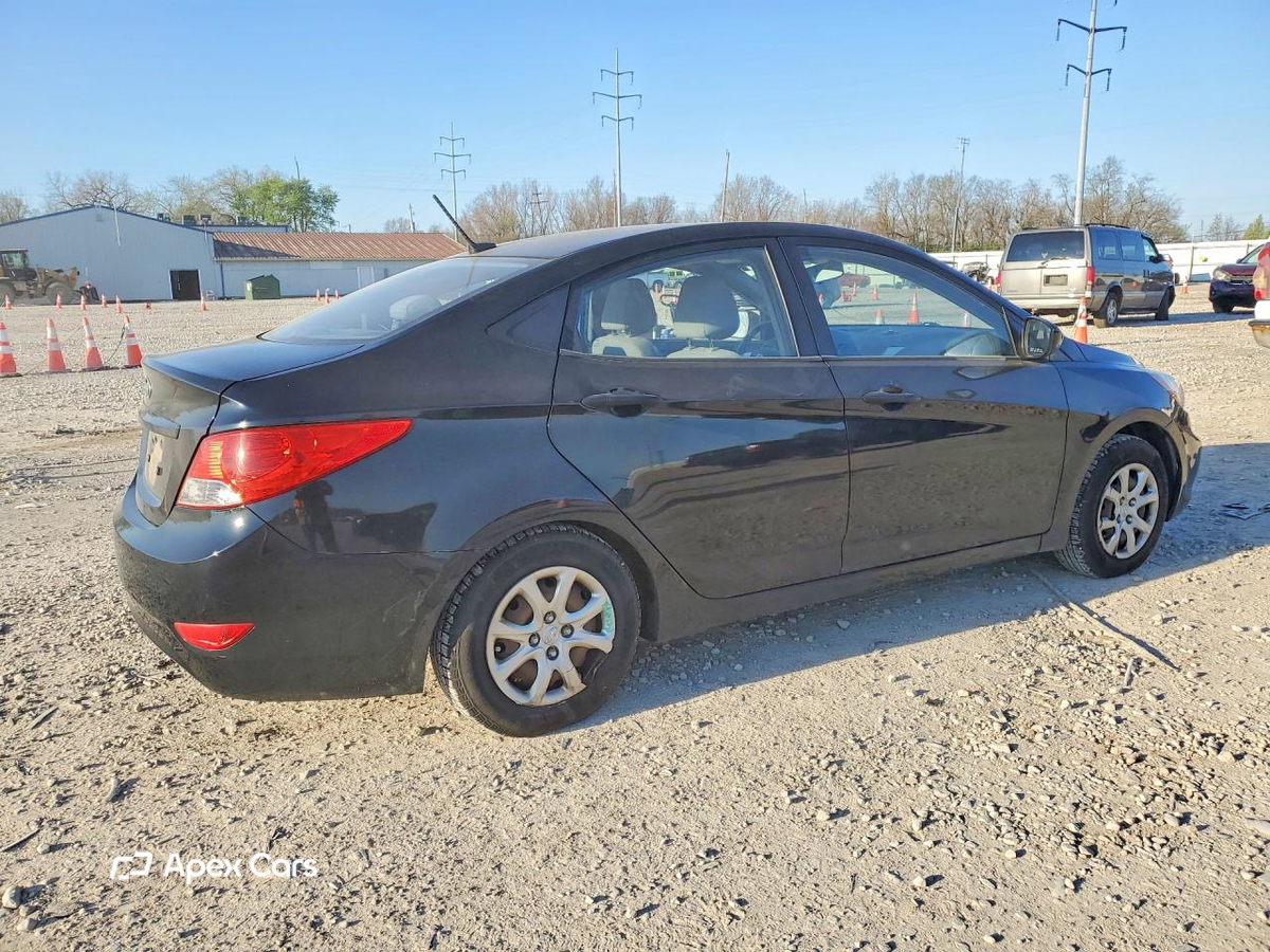 Hyundai Accent 2012