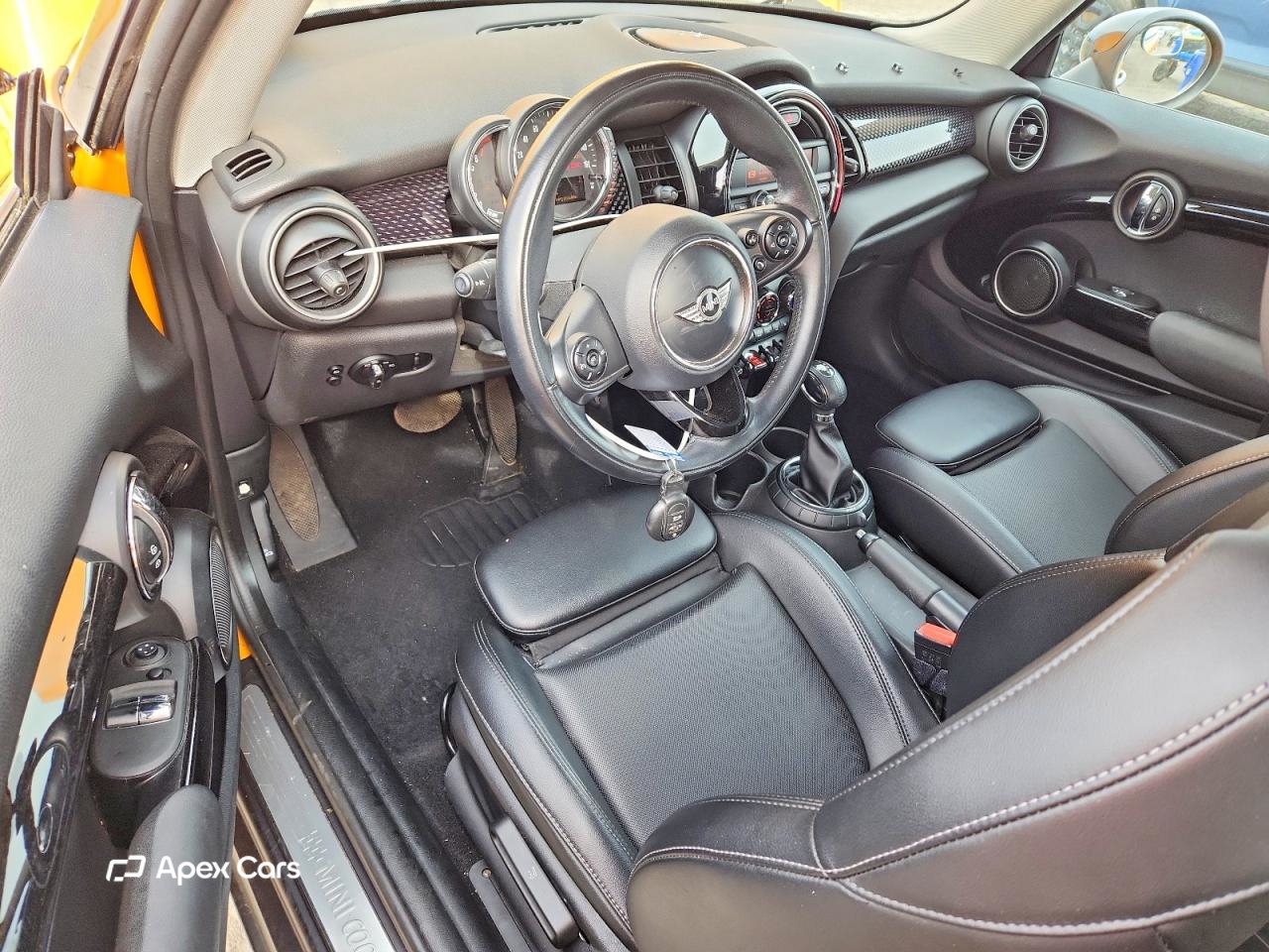 MINI Cooper 2015