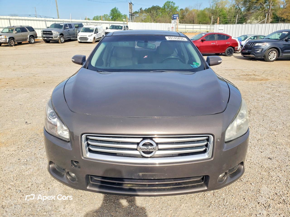 Nissan Maxima 2012