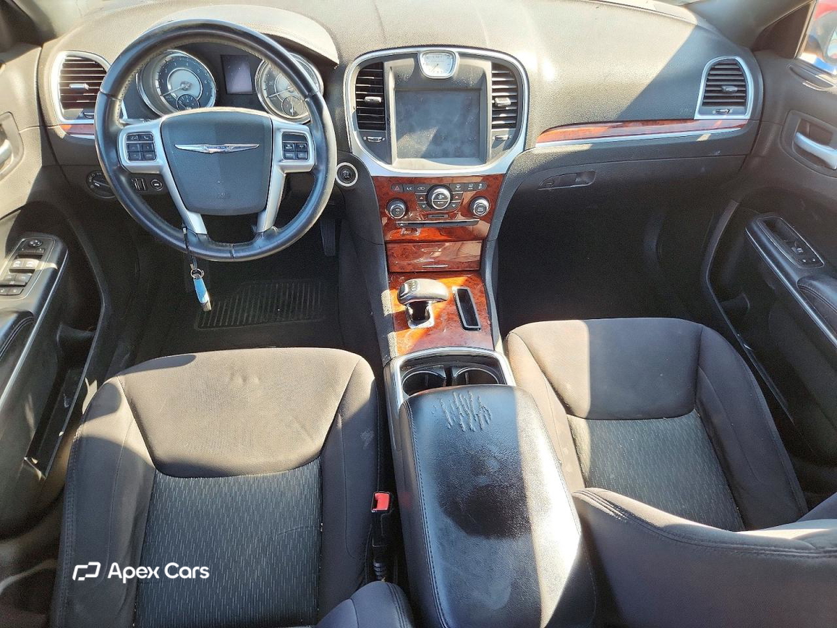 Chrysler 300 2012