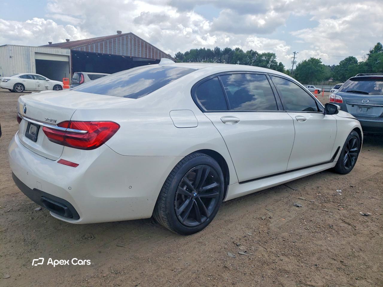 BMW Series 7 2016