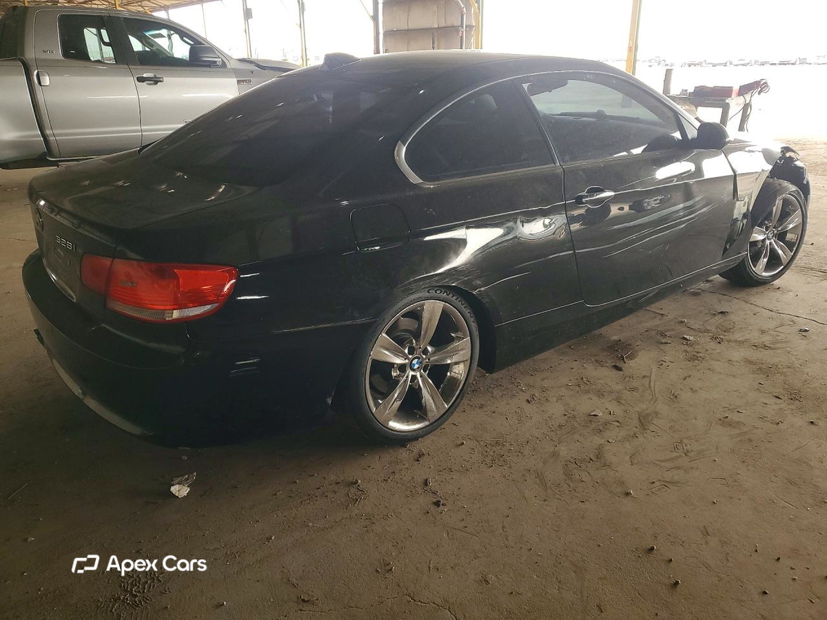 BMW Series 3 2009