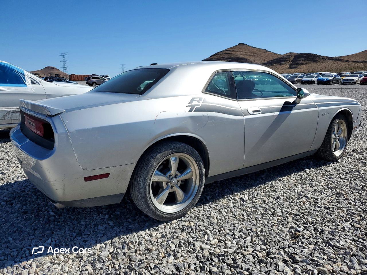 Dodge Challenger 2010