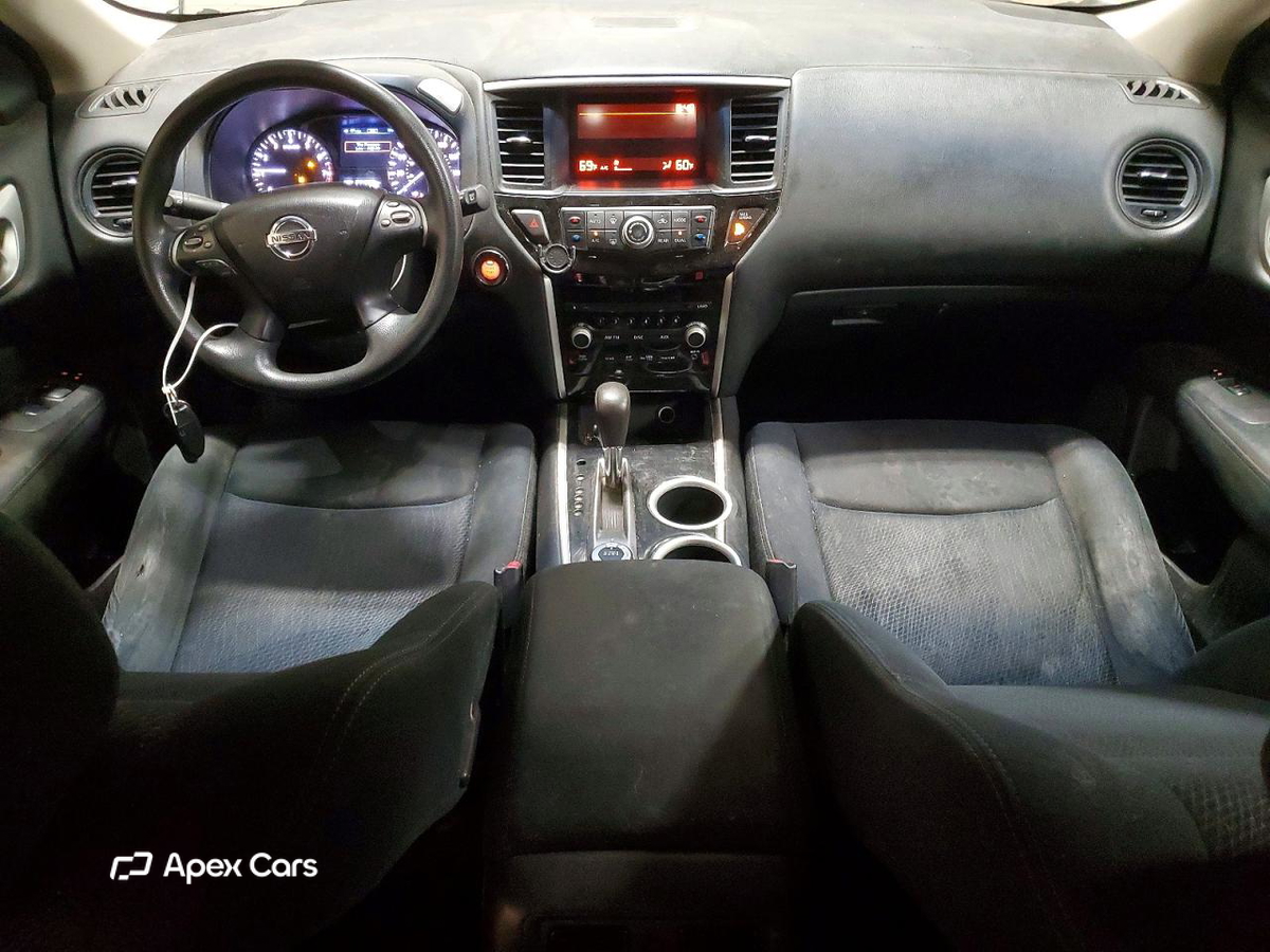 Nissan Pathfinder 2013