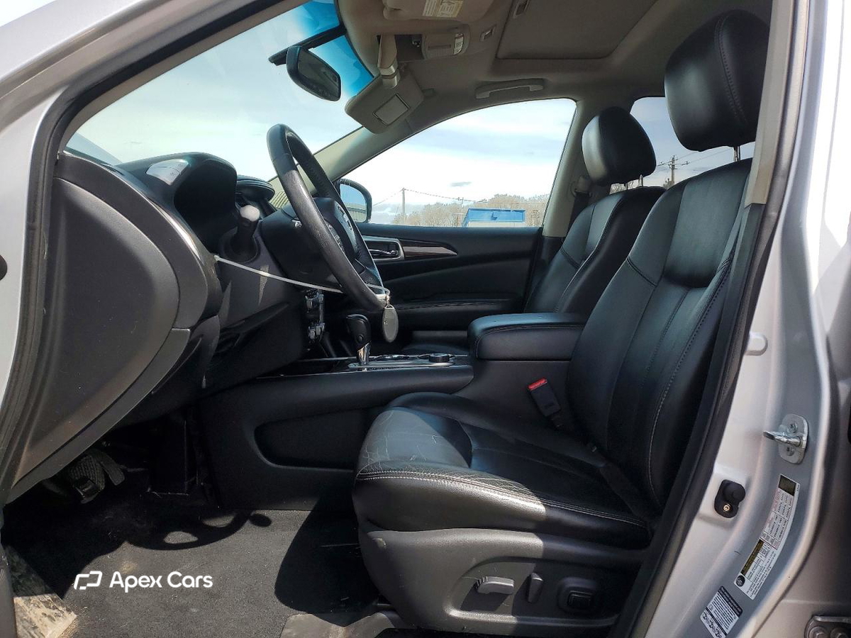 Nissan Pathfinder 2013