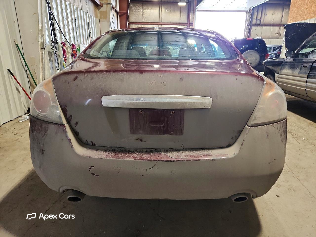 Nissan Altima 2010
