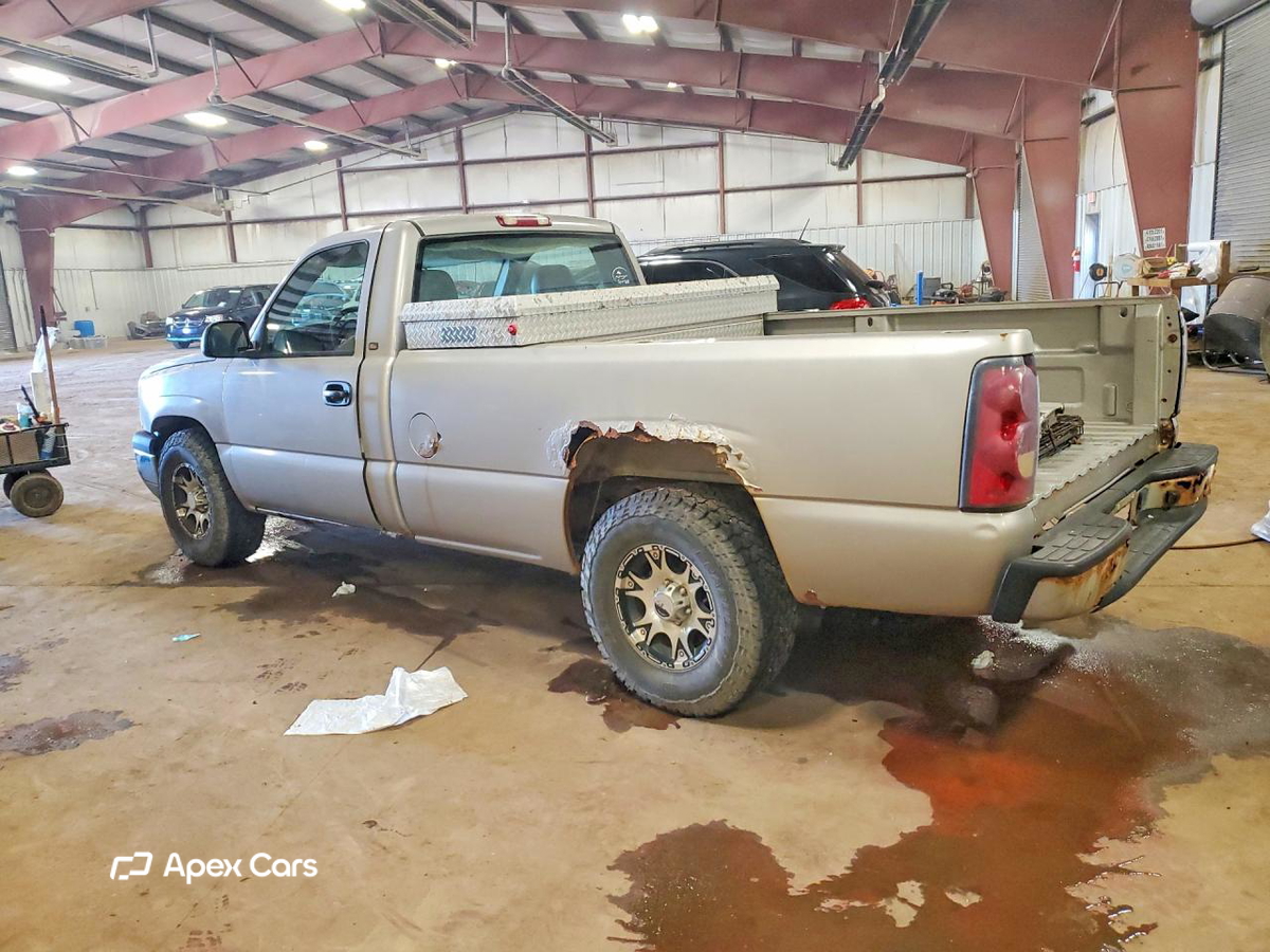 Chevrolet Silverado 2004